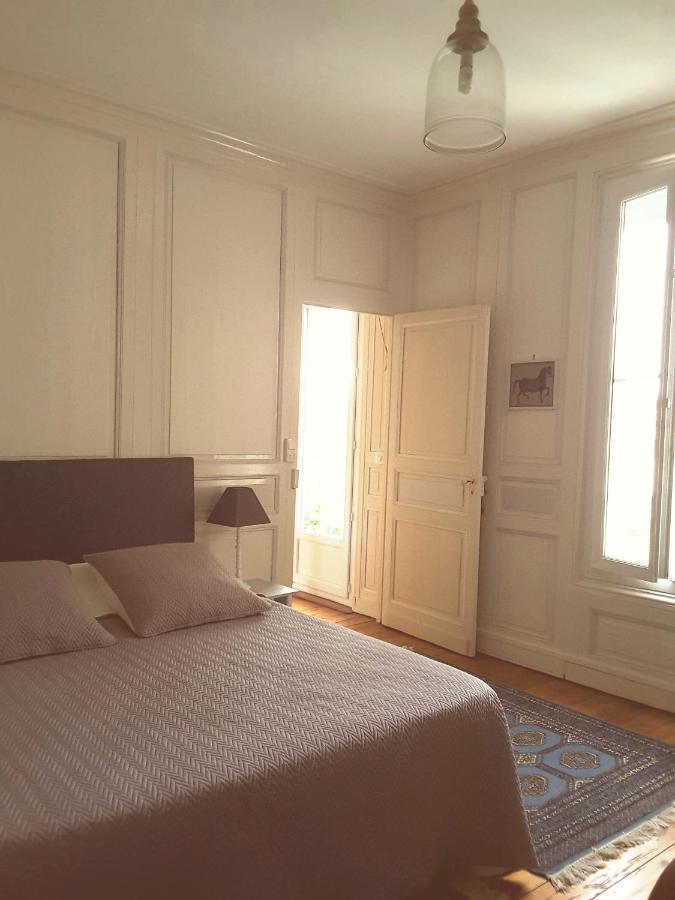 La Maison Des Thermes, Chambre D'Hote 桑特 外观 照片
