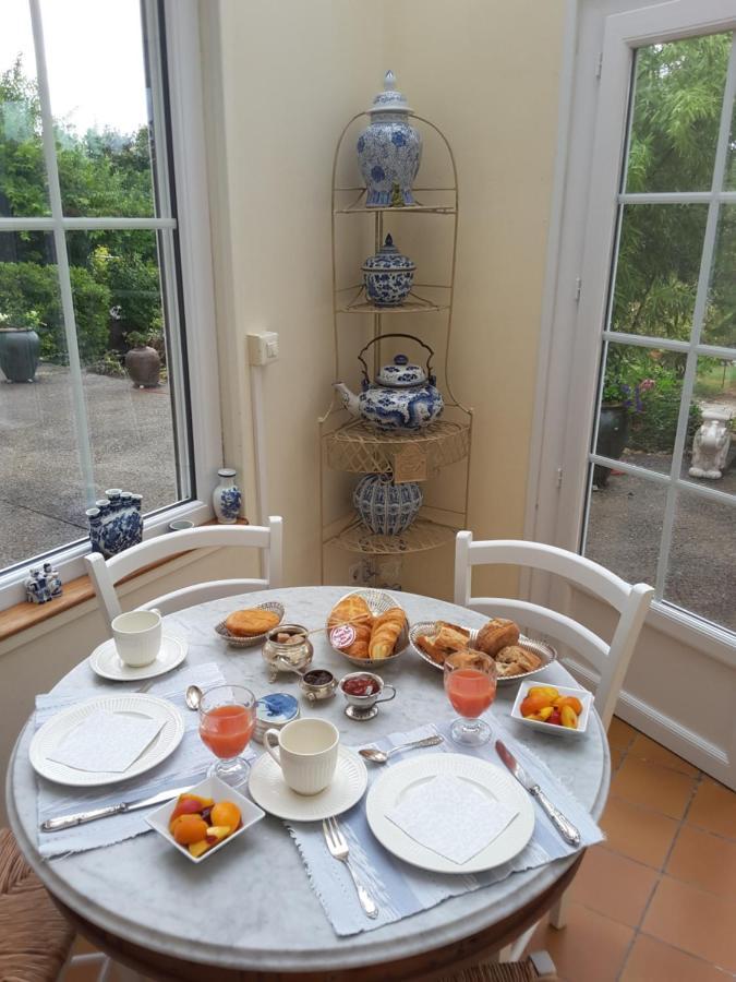 La Maison Des Thermes, Chambre D'Hote 桑特 外观 照片