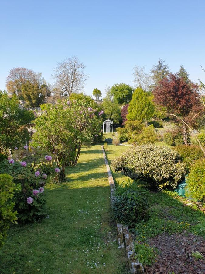 La Maison Des Thermes, Chambre D'Hote 桑特 外观 照片