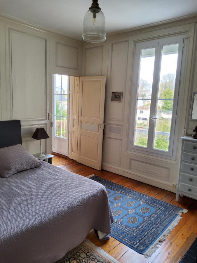 La Maison Des Thermes, Chambre D'Hote 桑特 外观 照片
