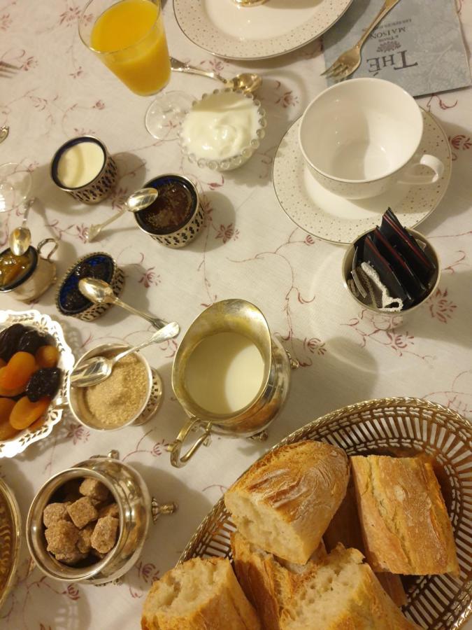 La Maison Des Thermes, Chambre D'Hote 桑特 外观 照片